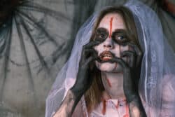 Zombie bride Halloween costume idea