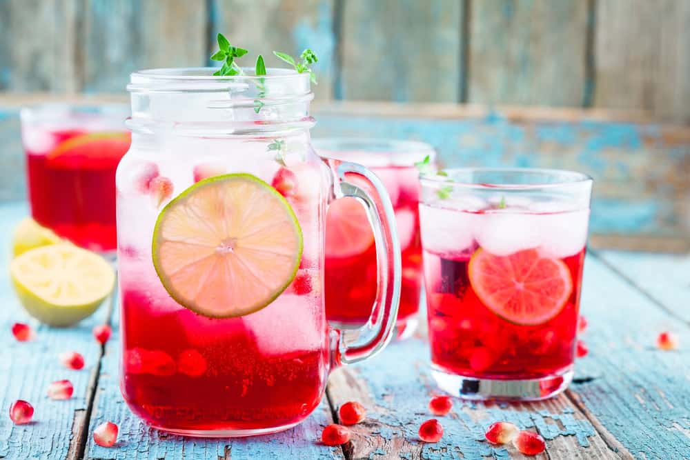 lemonade with pomegranate and mint